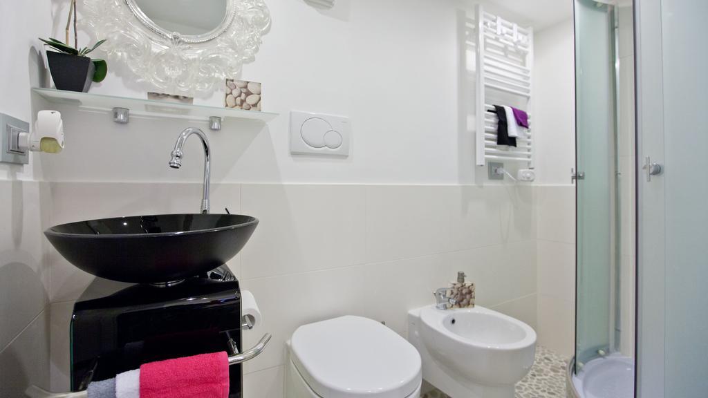 Rental In Rome Colosseo Loft Quarto foto